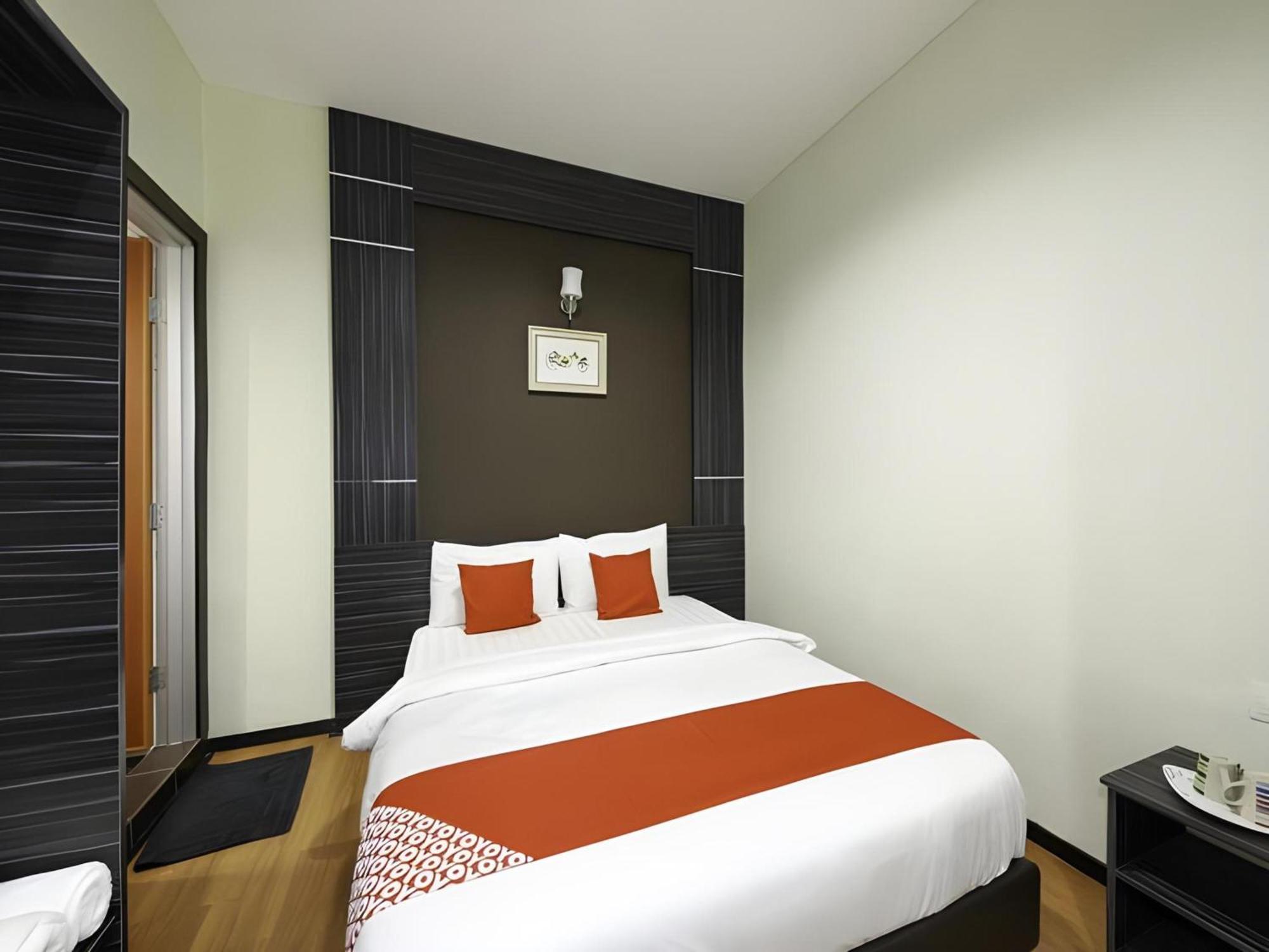 Capital O 812 Hotel Smc Seksyen 13 Shah Alam Luaran gambar