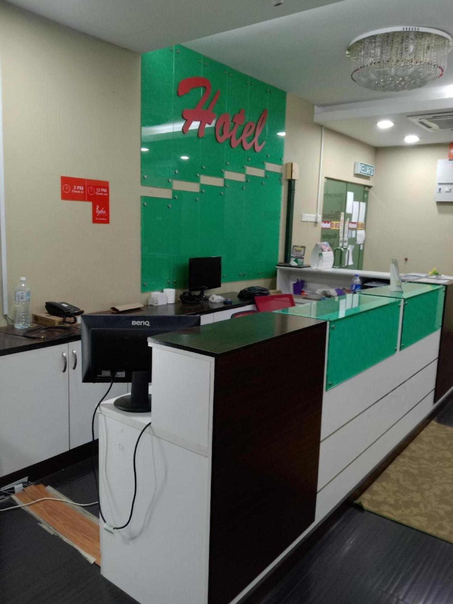 Capital O 812 Hotel Smc Seksyen 13 Shah Alam Luaran gambar